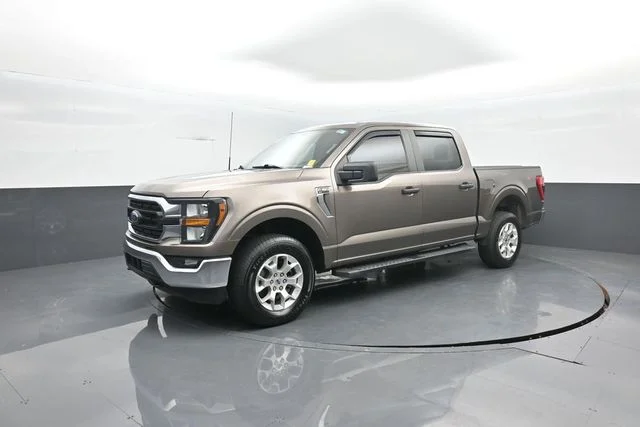 Certified Used 2023 Stone Gray Metallic Ford XLT image 4
