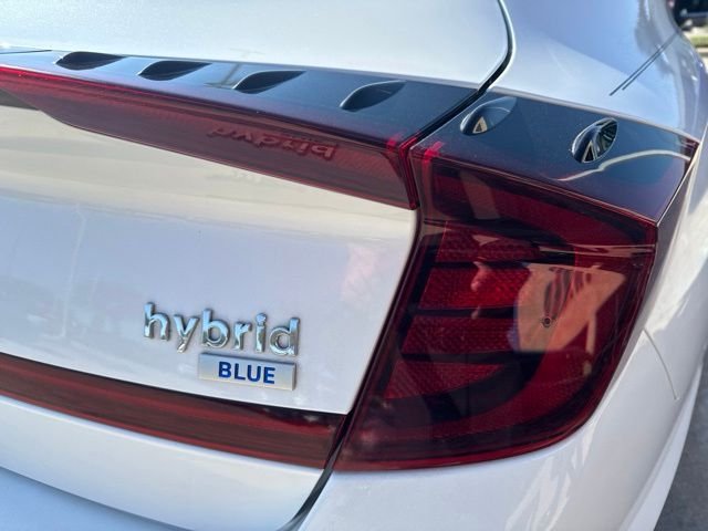Certified Used 2021 Hyper White Hyundai Blue image 8