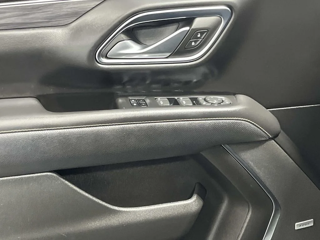Certified Used 2022 Onyx Black GMC SLT image 16