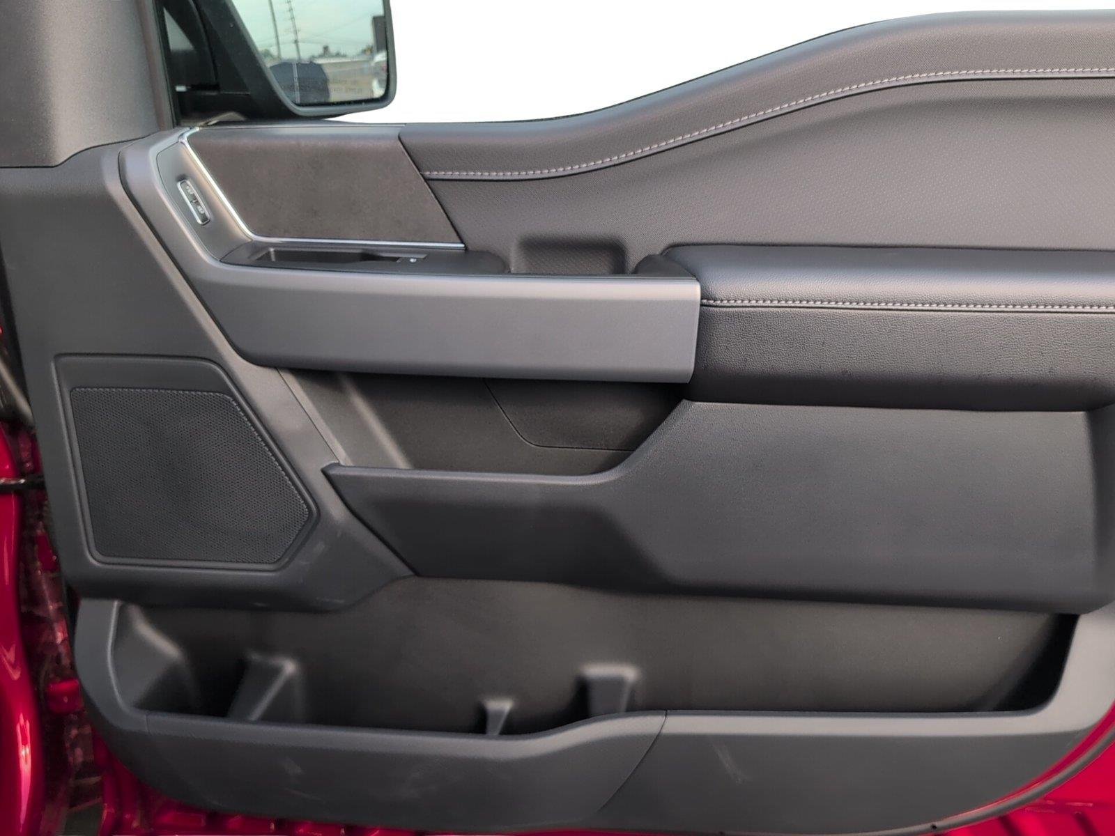 Used 2026 Ruby Red Metallic Tinted Clearcoat Ford XLT image 40