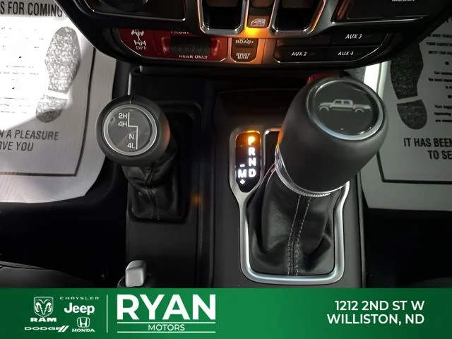 2025 Jeep Gladiator Rubicon - Photo 36
