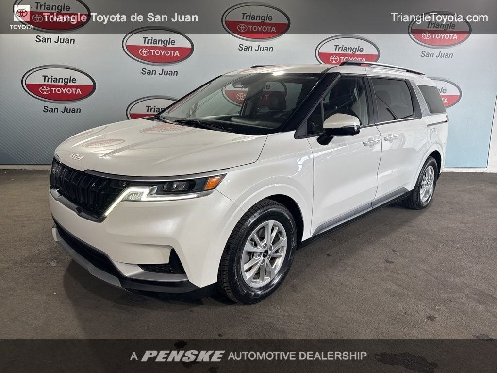 2022 Kia Carnival LX