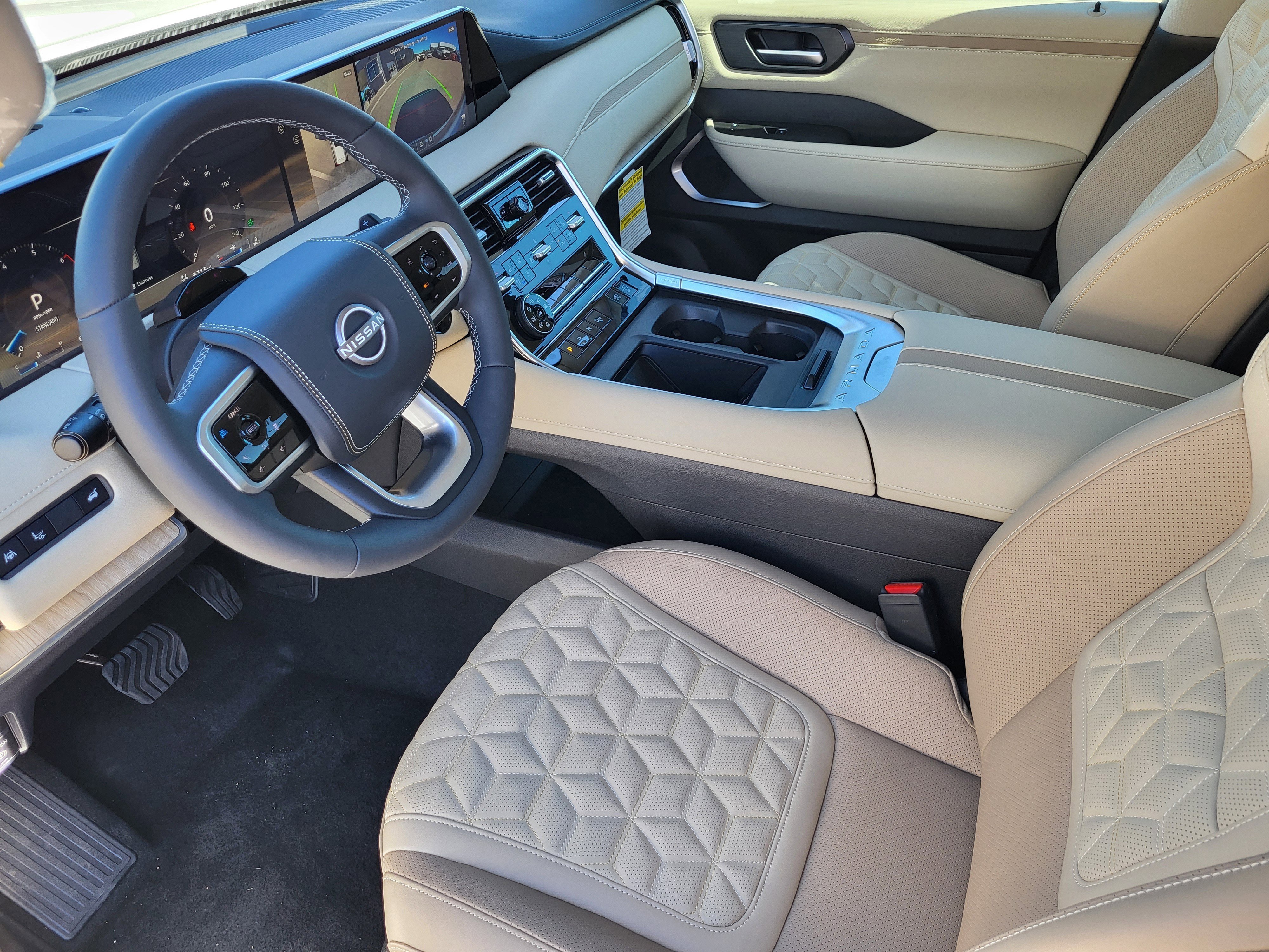 New 2026 Gun Metallic / Super Black Two-tone Nissan Platinum Reserve image 7