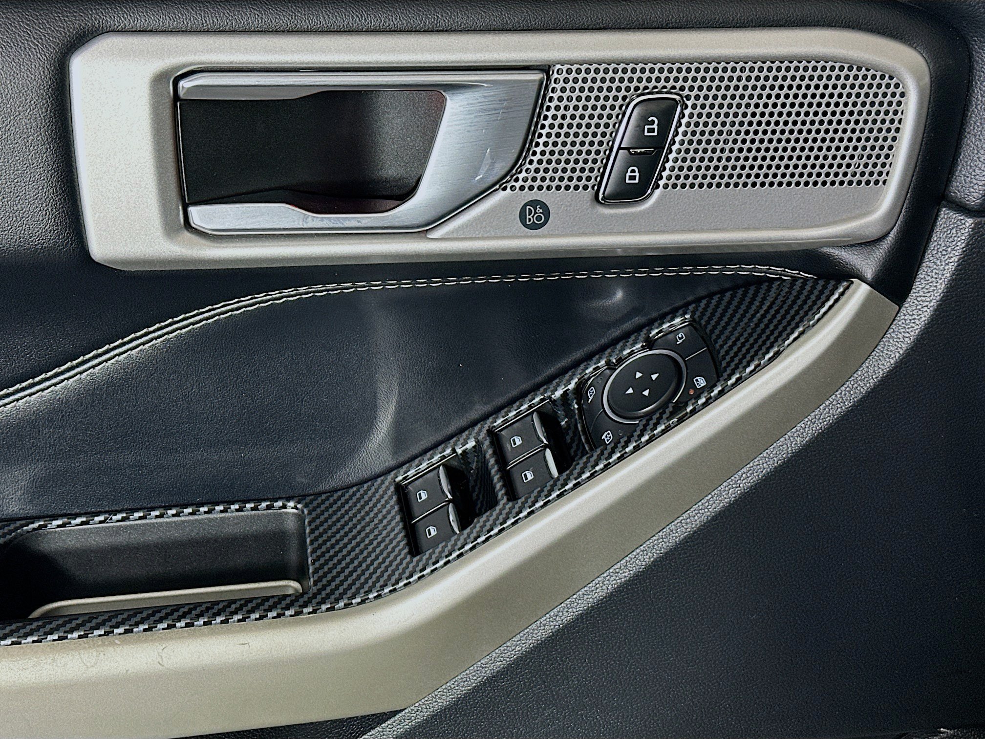 Used 2022 Gray Metallic Ford Limited image 14