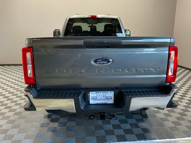 New 2026 Carbonized Gray Metallic Ford F-350® XLT image 11