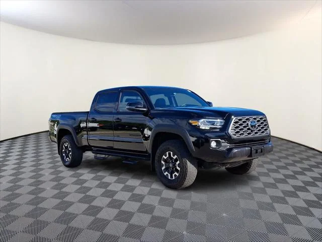 Certified Used 2023 BLACK Toyota  image 5