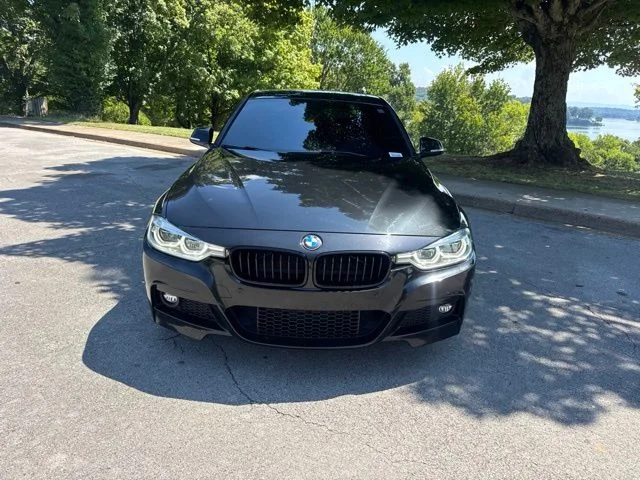 Used 2018 BMW 3 Series 330i with VIN WBA8D9G58JNU71523 for sale in Lenoir City, TN