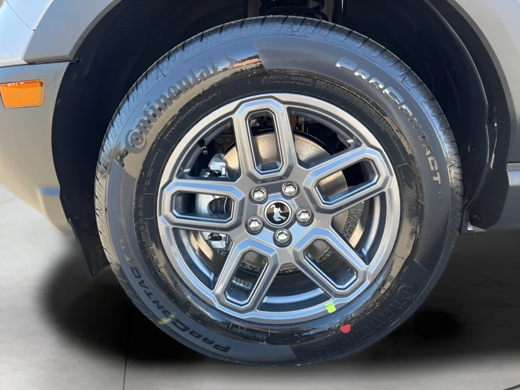 New 2026 Space White Metallic Ford Big Bend® image 9