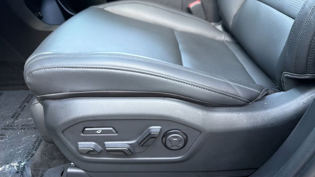 Used 2026  Hyundai Calligraphy image 20