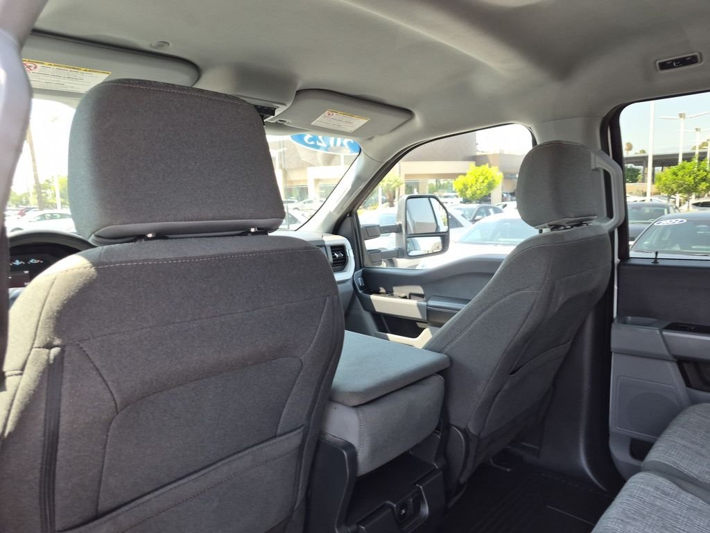 Used 2023 White Ford XLT image 27