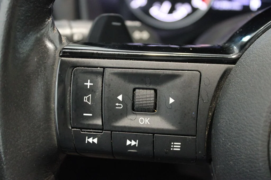 Used 2023 Black Nissan SV image 20