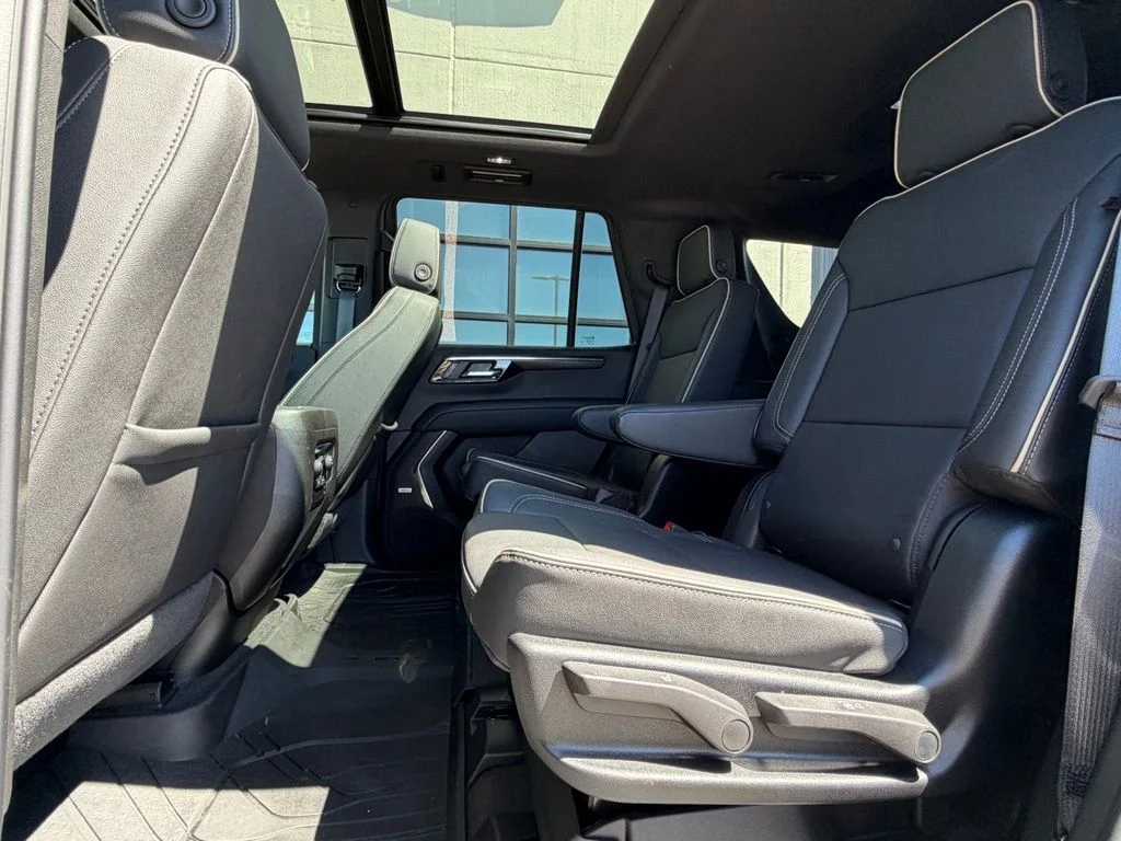 Used 2026 Gray Chevrolet Premier image 9