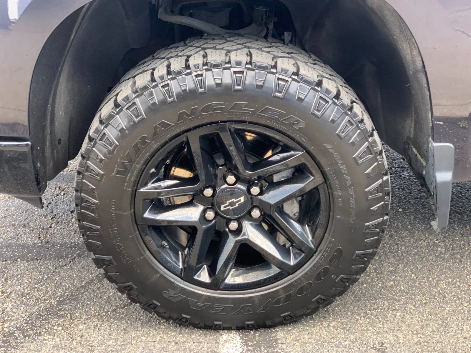 Used 2023 DARK ASH METALLIC Chevrolet LT Trail Boss image 31