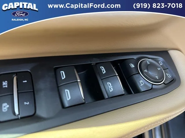 Used 2021 Gray Chevrolet Premier image 21