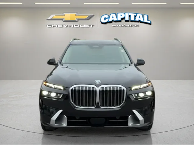 Used 2026  BMW xDrive40i image 8