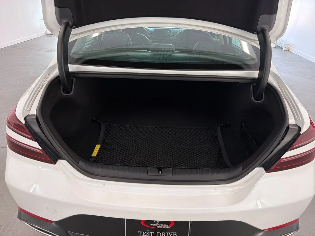 Used 2026 White Genesis 2.5T image 9