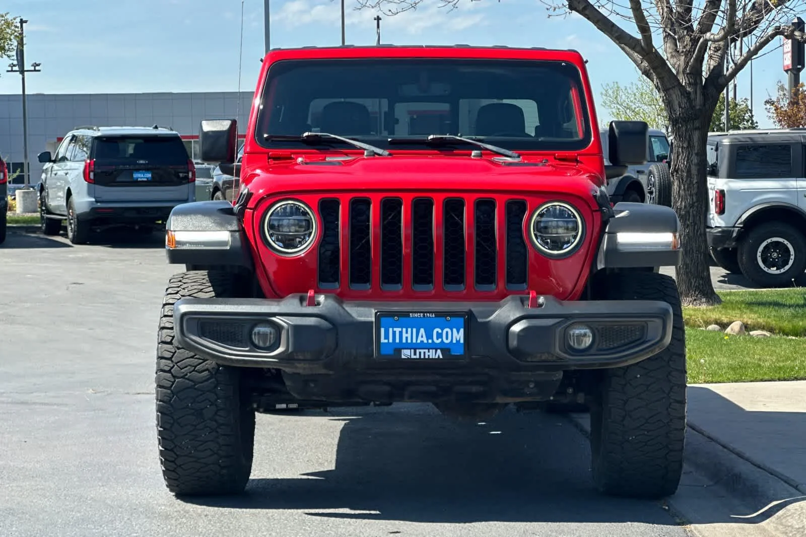 Certified Used 2020 Firecracker Red Clearcoat Jeep Rubicon image 10