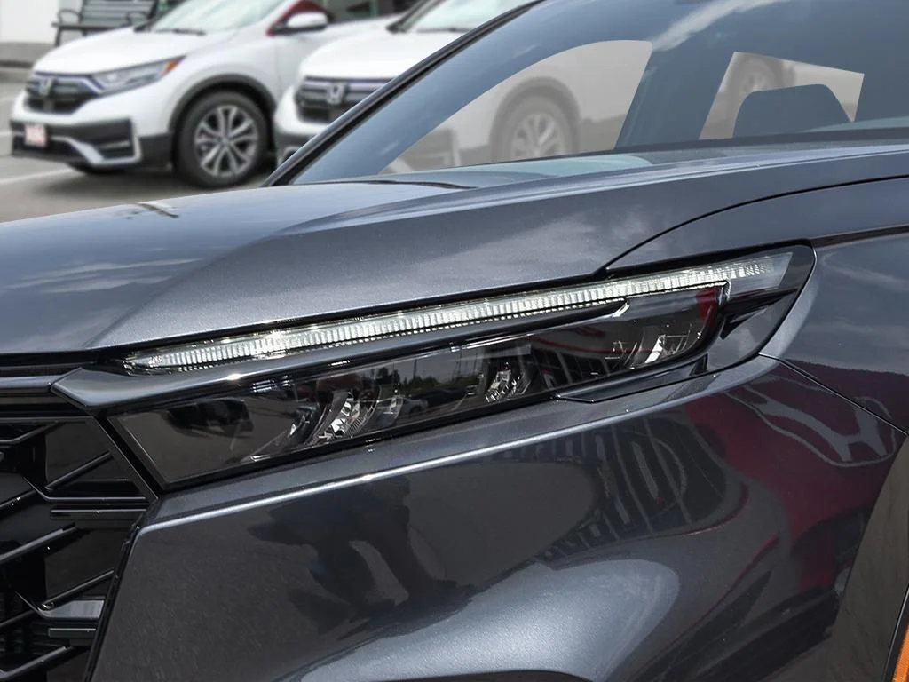 New 2026 Meteoroid Gray Metallic Honda EX-L HYBRID Comfort and efficiency — beautifully c image 10