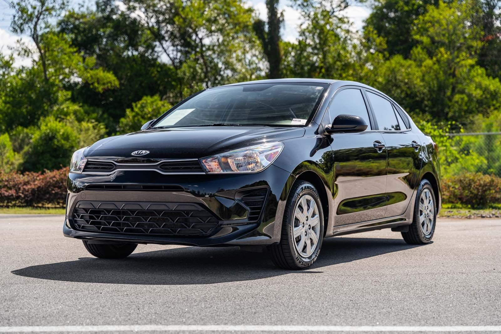 Used 2021 Kia Rio S with VIN 3KPA24AD8ME385831 for sale in Beaufort, SC