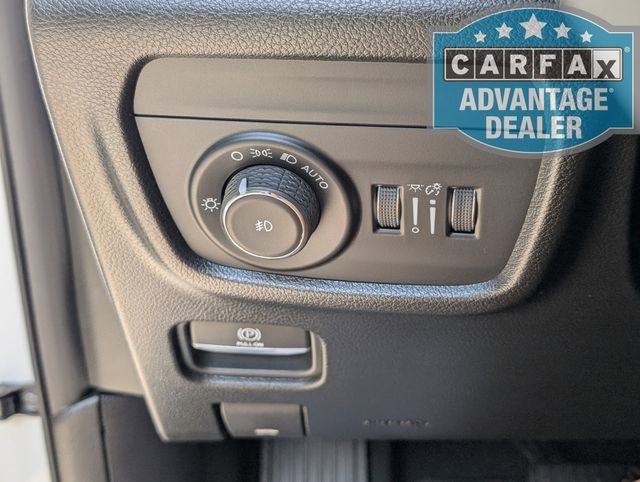 Used 2023 White Jeep Limited image 16