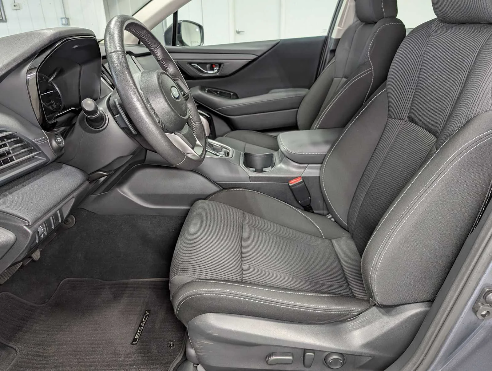Used 2024 Magnetite Gray Metallic Subaru Premium image 4