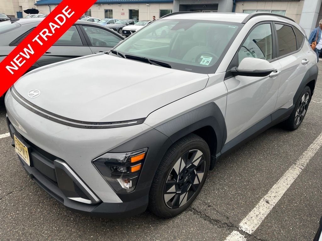 Used 2024 Gray Hyundai SEL image 2