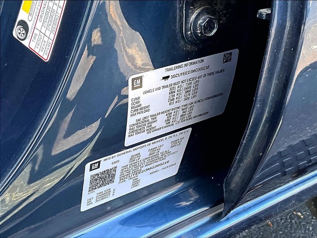 Used 2021 Blue Chevrolet RST image 34