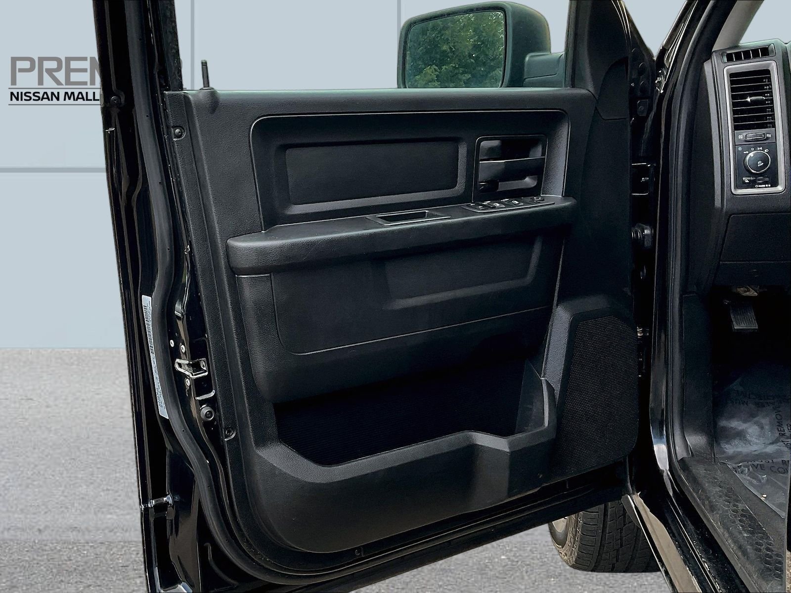 Used 2019 Black Ram Tradesman image 22