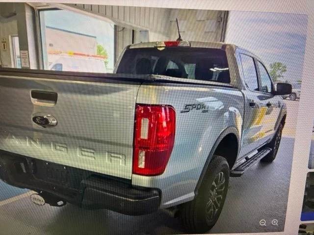 Used 2023 Iconic Silver Metallic Ford XLT image 4