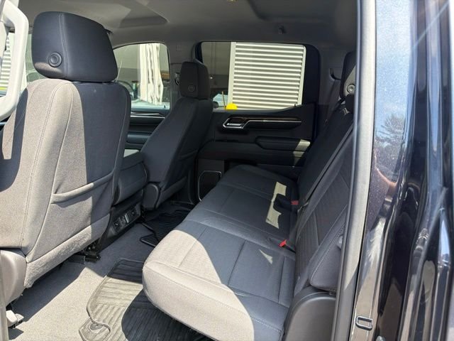 Used 2024 Gray Chevrolet LT image 9