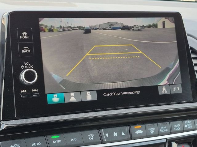 Used 2025  Honda EX-L image 12