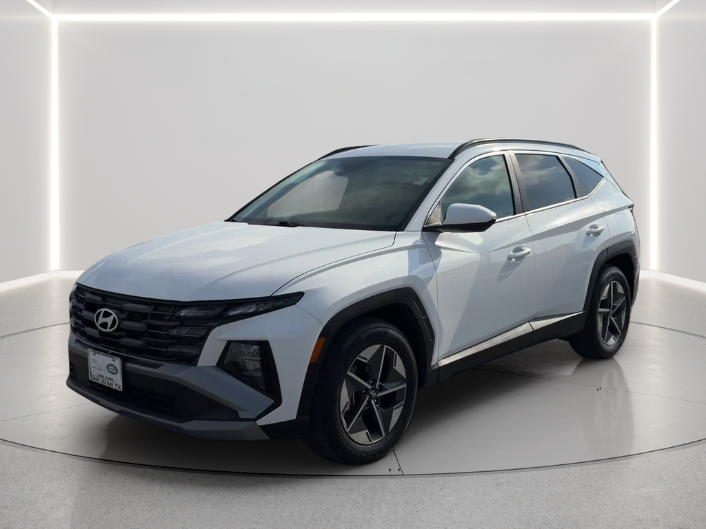 Used 2026 White Hyundai SEL image 1