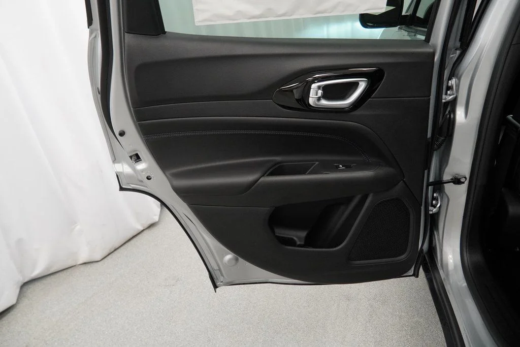 2026 Jeep Compass Altitude - Photo 29