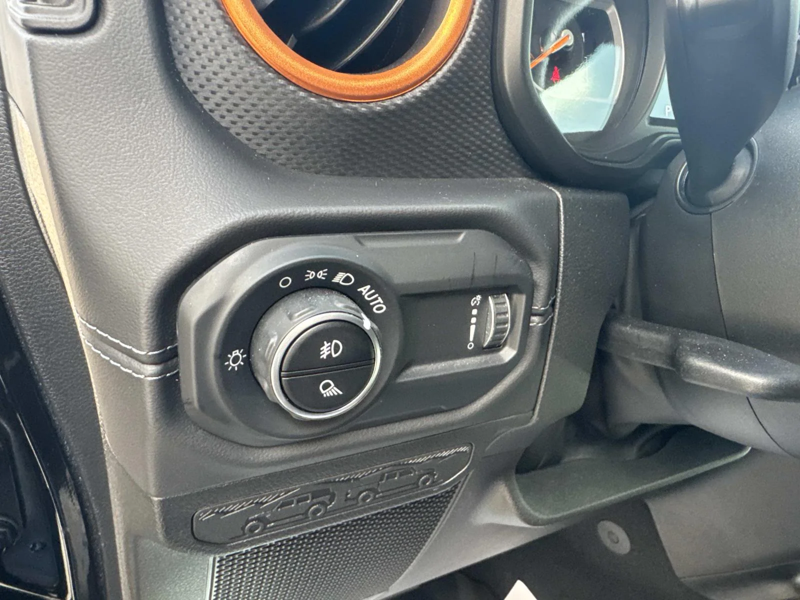 2024 Jeep Gladiator Mojave - Photo 20