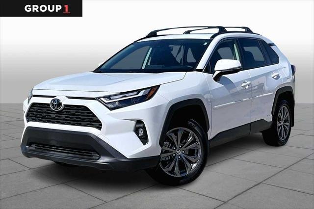 2025 Toyota RAV4 Hybrid XLE Premium AWD's photo