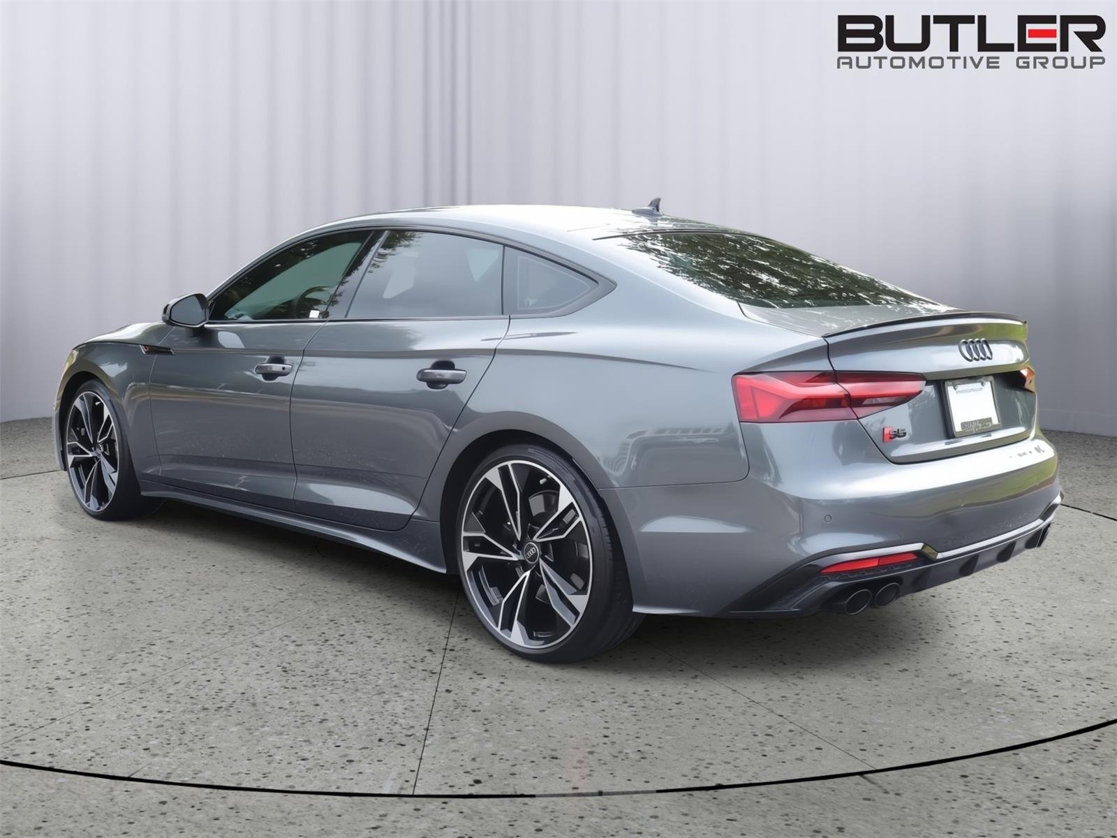 Used 2024 Daytona Gray Pearl Effect Audi Premium Plus image 5