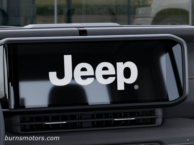 New 2026 Black Clear-Coat Exterior Paint Jeep Sahara image 18