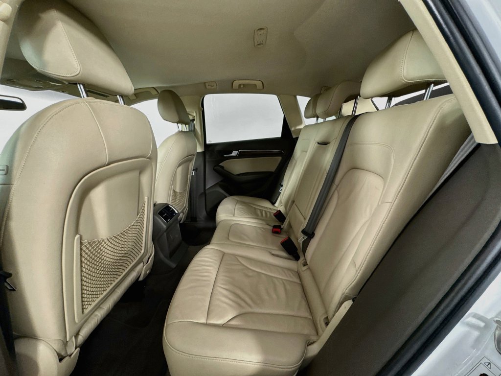 Used 2015 Ibis White Audi 2.0T Premium image 28