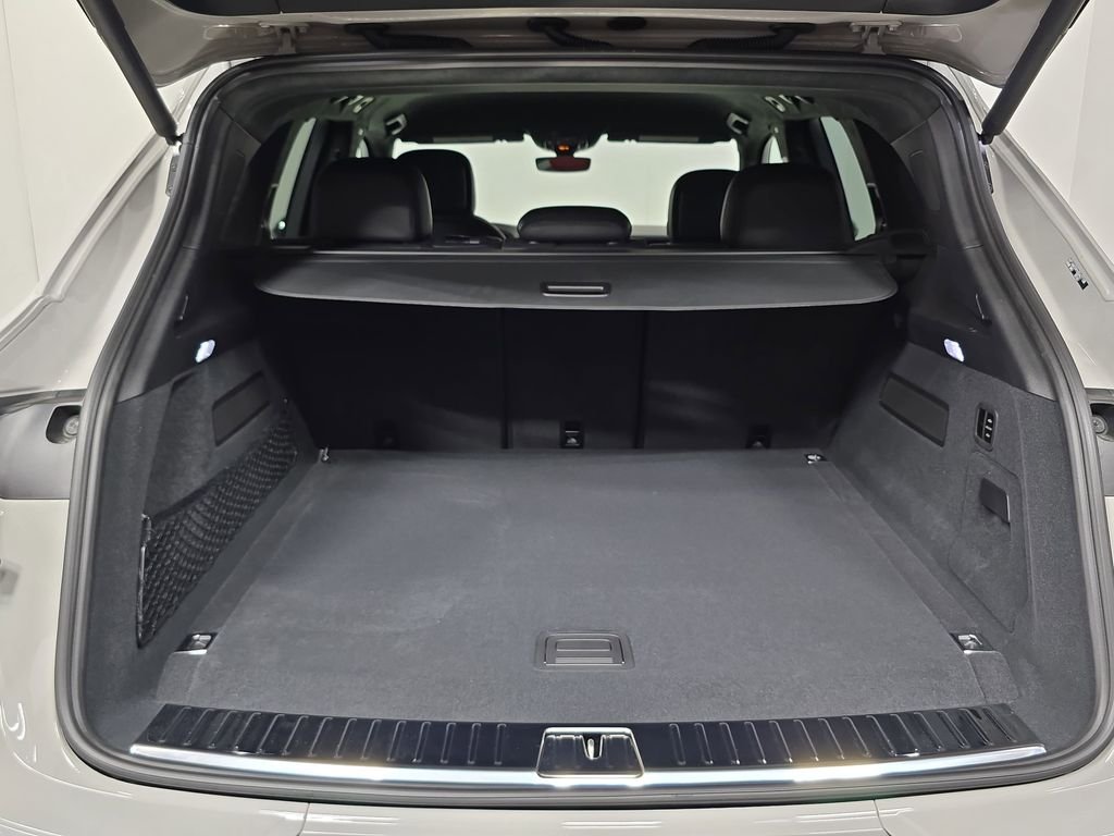 2025 Porsche Cayenne Turbo E-Hybrid - Photo 25