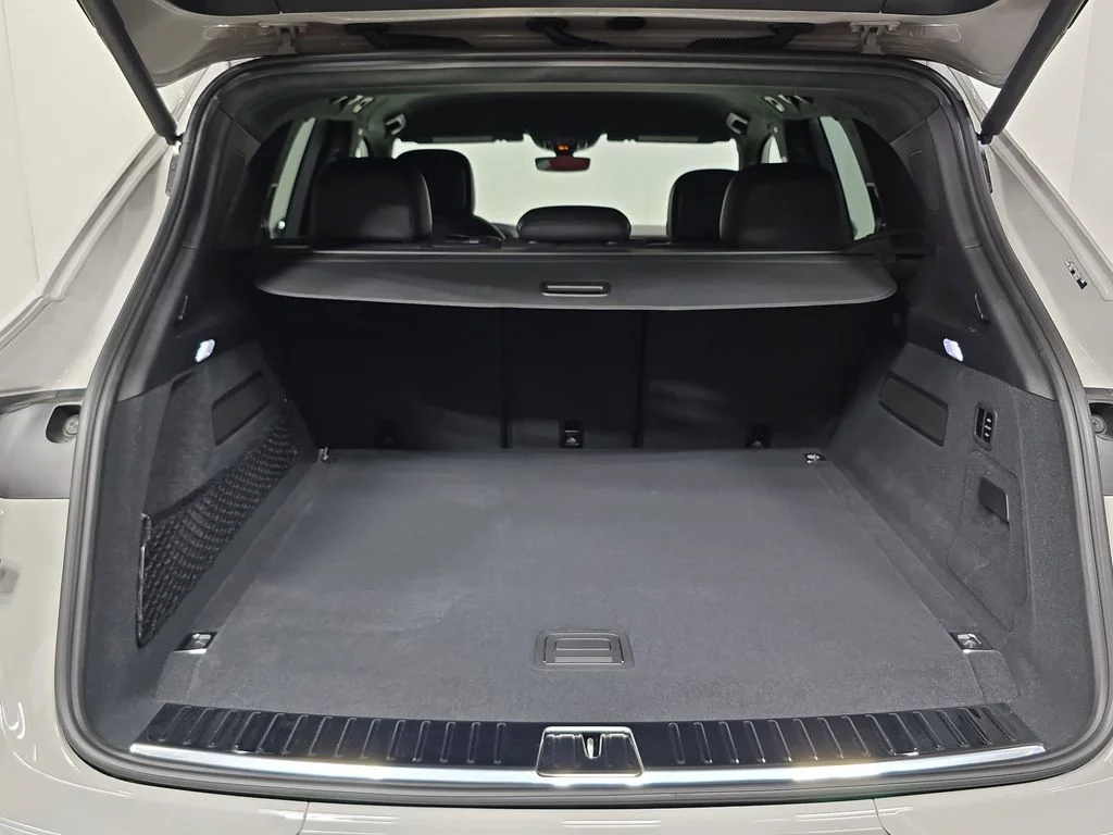 2025 Porsche Cayenne Turbo E-Hybrid - Photo 25