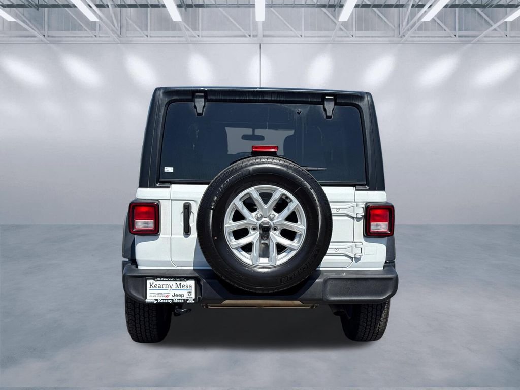 Used 2023 White Jeep Sport S image 5