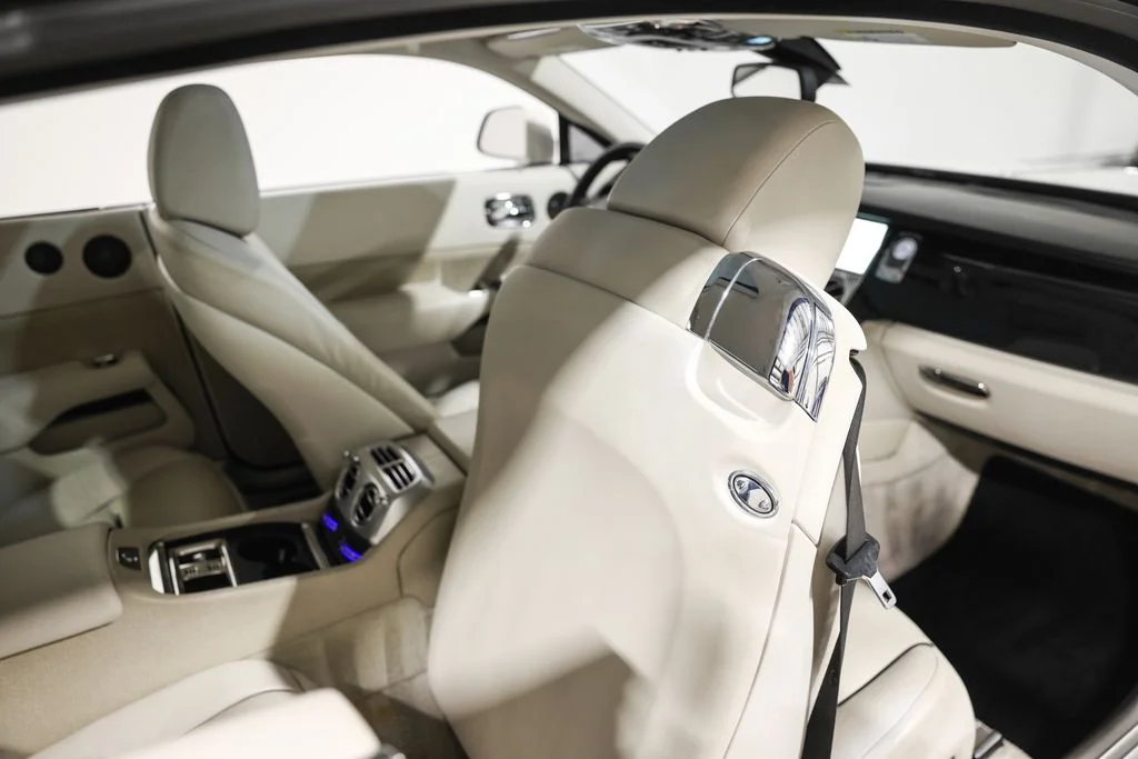 Used 2014 White Rolls-Royce Base image 26