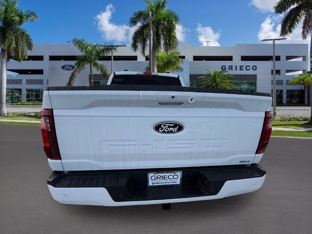 New 2026 Oxford White Ford XLT image 6