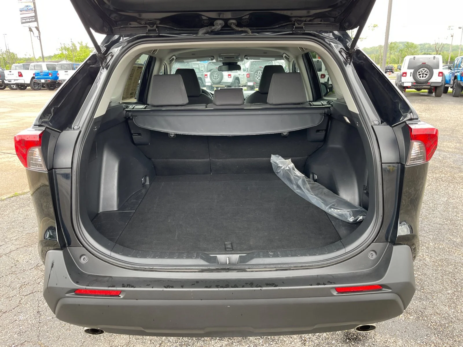 Used 2024 Black Toyota XLE image 17
