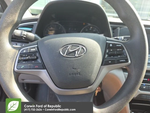 Used 2018 Machine Gray Hyundai SEL image 9