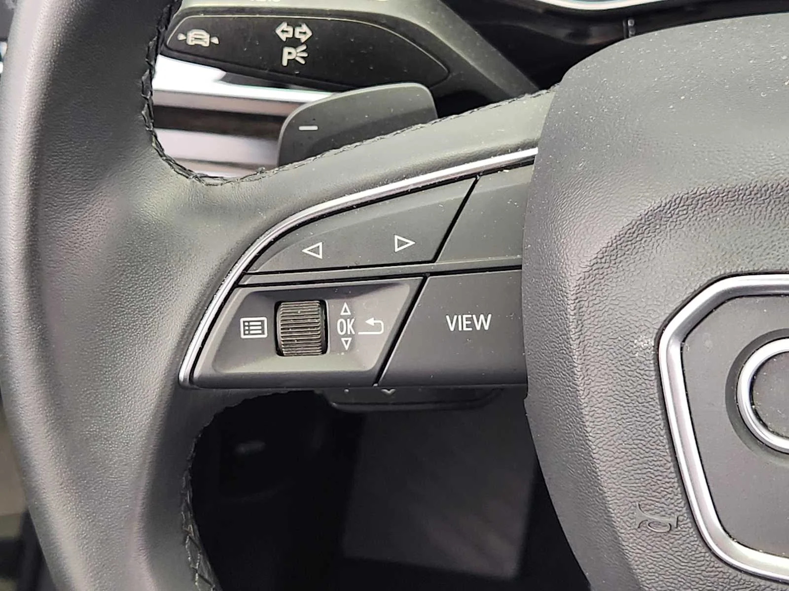 Used 2022 Mythos Black Metallic Audi Premium Plus image 25