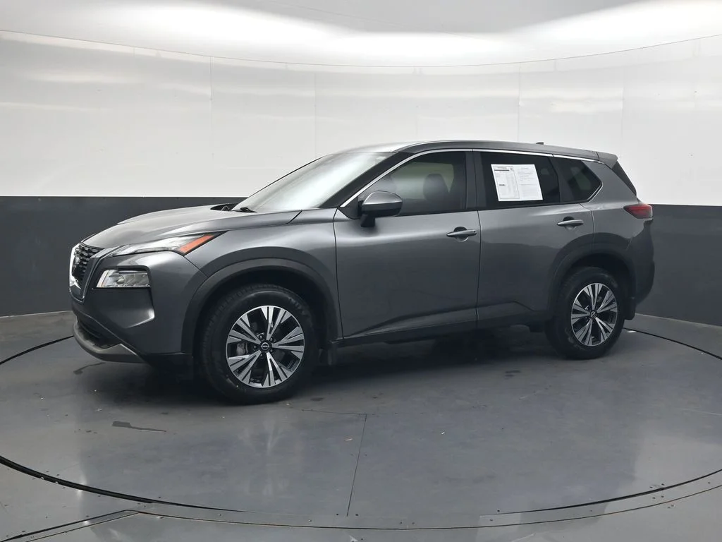 Used 2023 Gray Nissan SV image 12