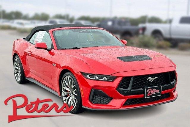 2025 Ford Mustang GT Premium Convertible's photo