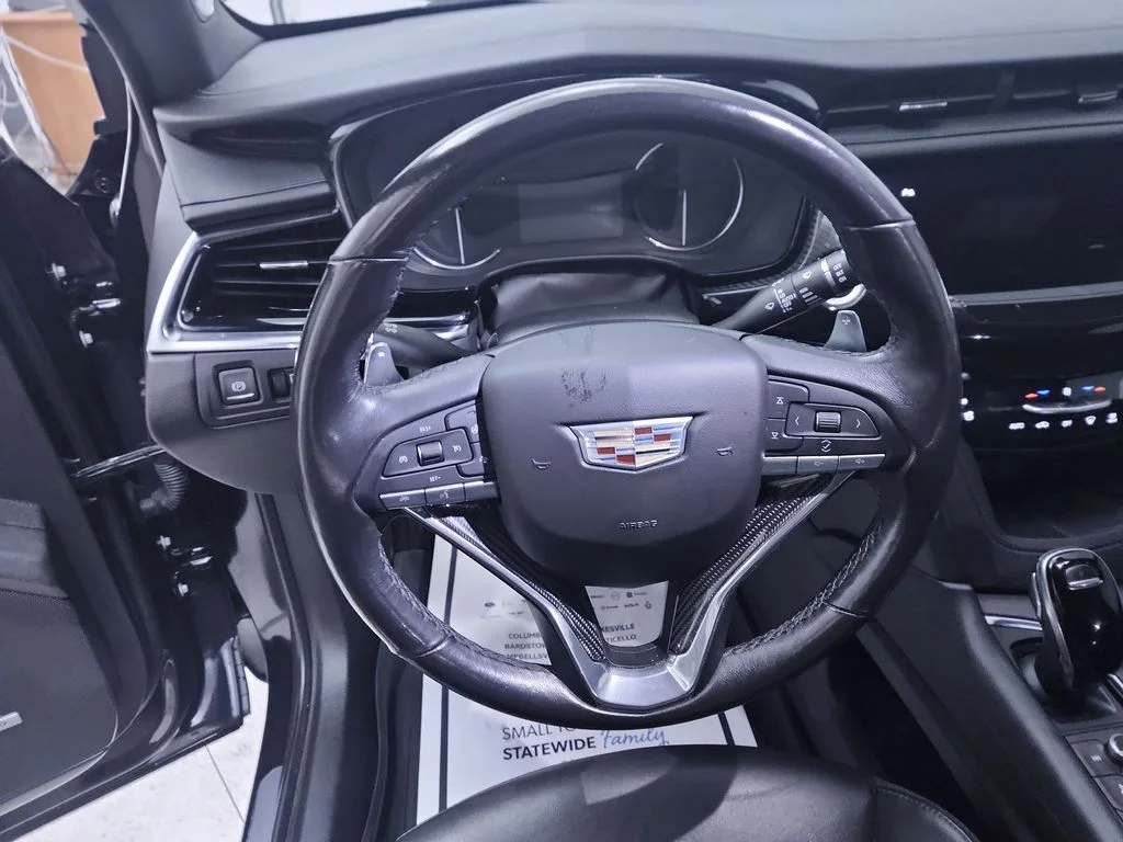 Used 2021 Black Cadillac Sport image 14