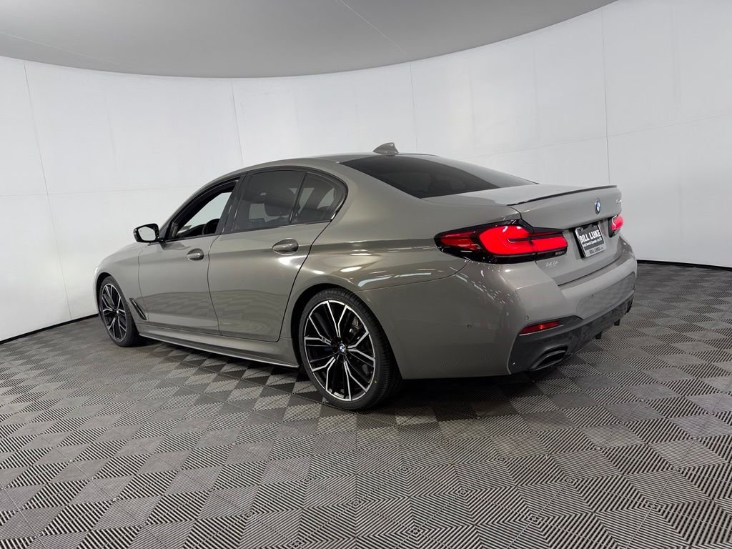 Used 2021 Gray BMW 540i image 7